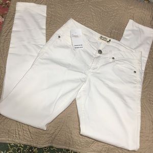 Scarlet Boulevard White Pants